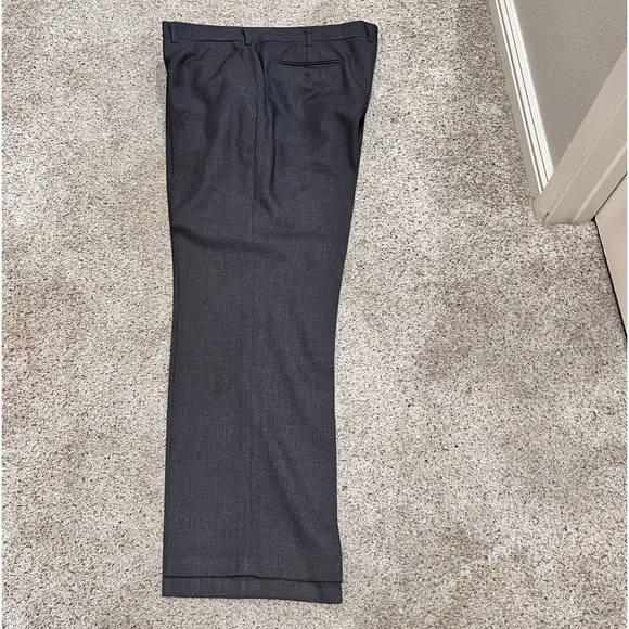 Men's Dark Gray 3-piece Suit - Picture 7 of 13